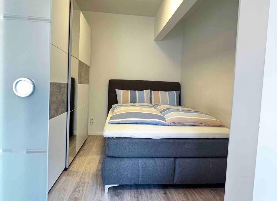Апартаменти Beste Lage - Altstadt City Dusseldorf - 1,5 Zimmer Екстер'єр фото