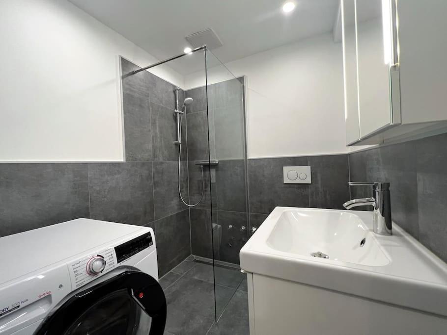 Апартаменти Beste Lage - Altstadt City Dusseldorf - 1,5 Zimmer Екстер'єр фото
